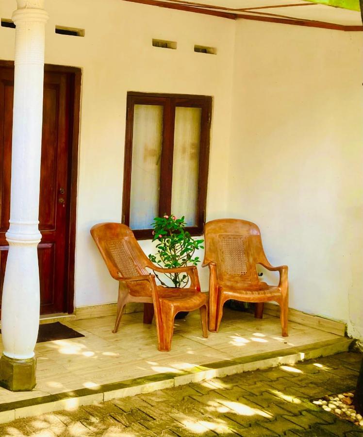 Manel Villa Bentota Exterior photo